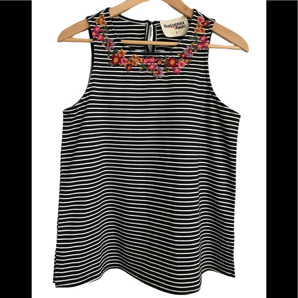 NWT Savanna Jane Skyla Striped Embroidered Sleeveless Top - Small